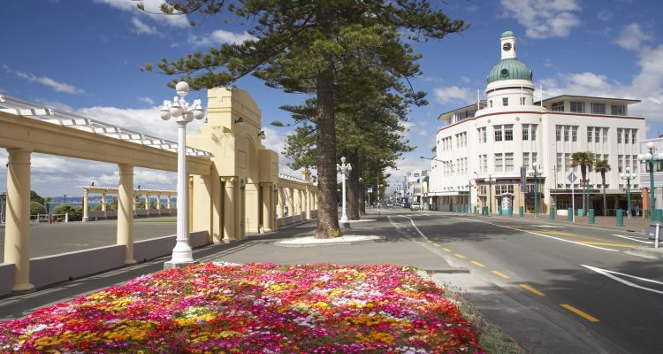 Napier Waterfront Art Deco Features