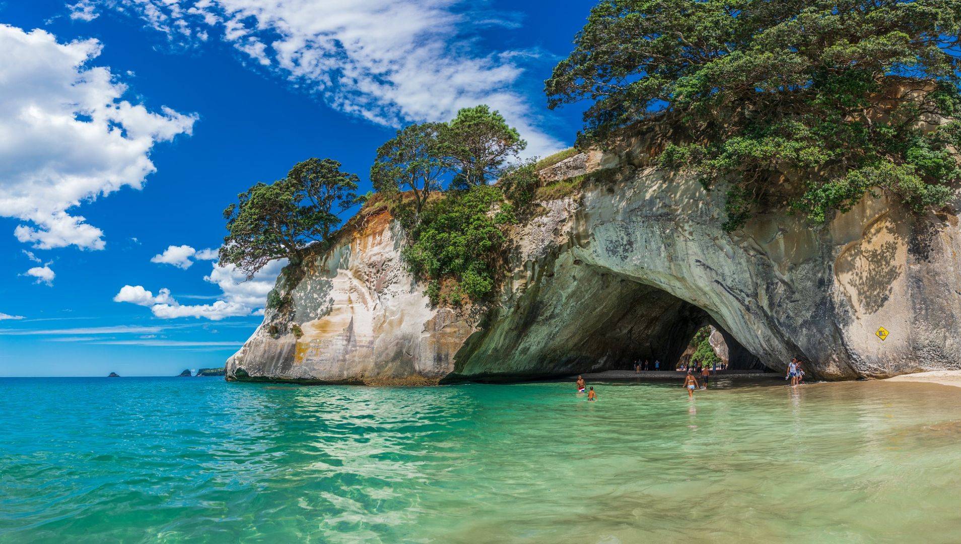 Auckland - Coromandel Peninsula (B)