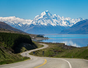 Road to Aoraki / Mt Cook